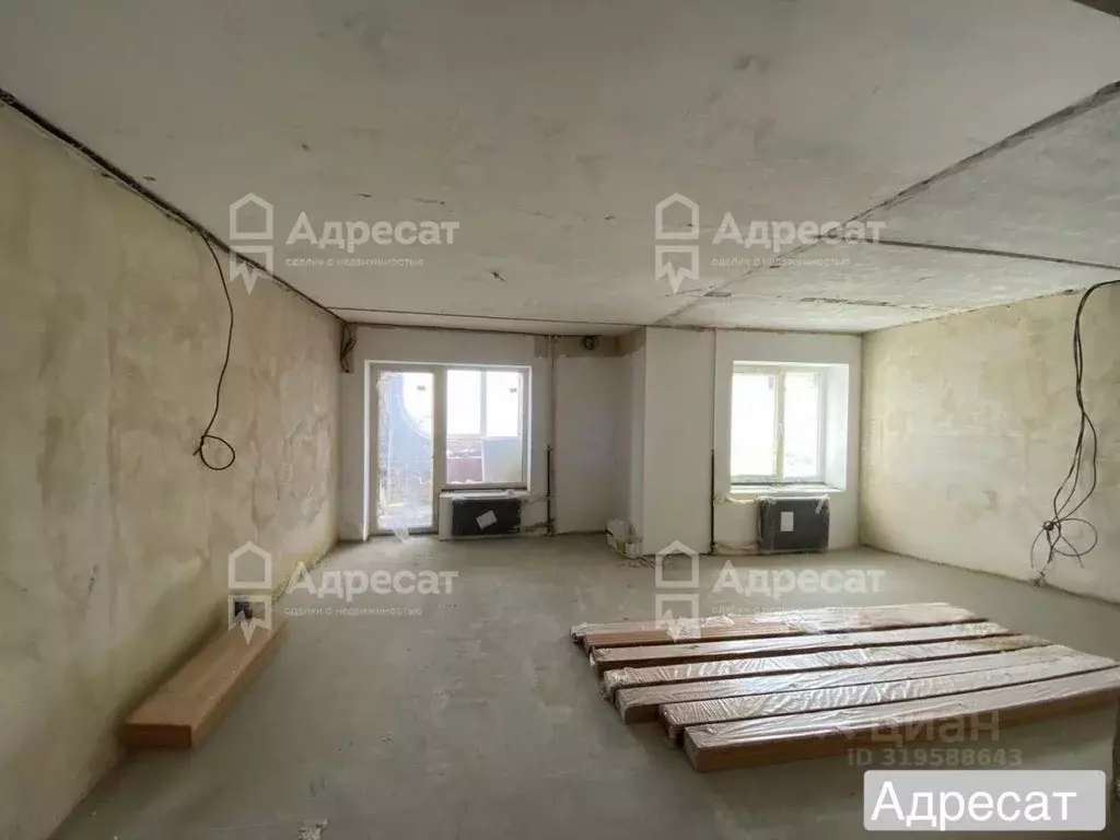 3-к кв. Волгоградская область, Волгоград Шауляйская ул., 2а (76.2 м) - Фото 0