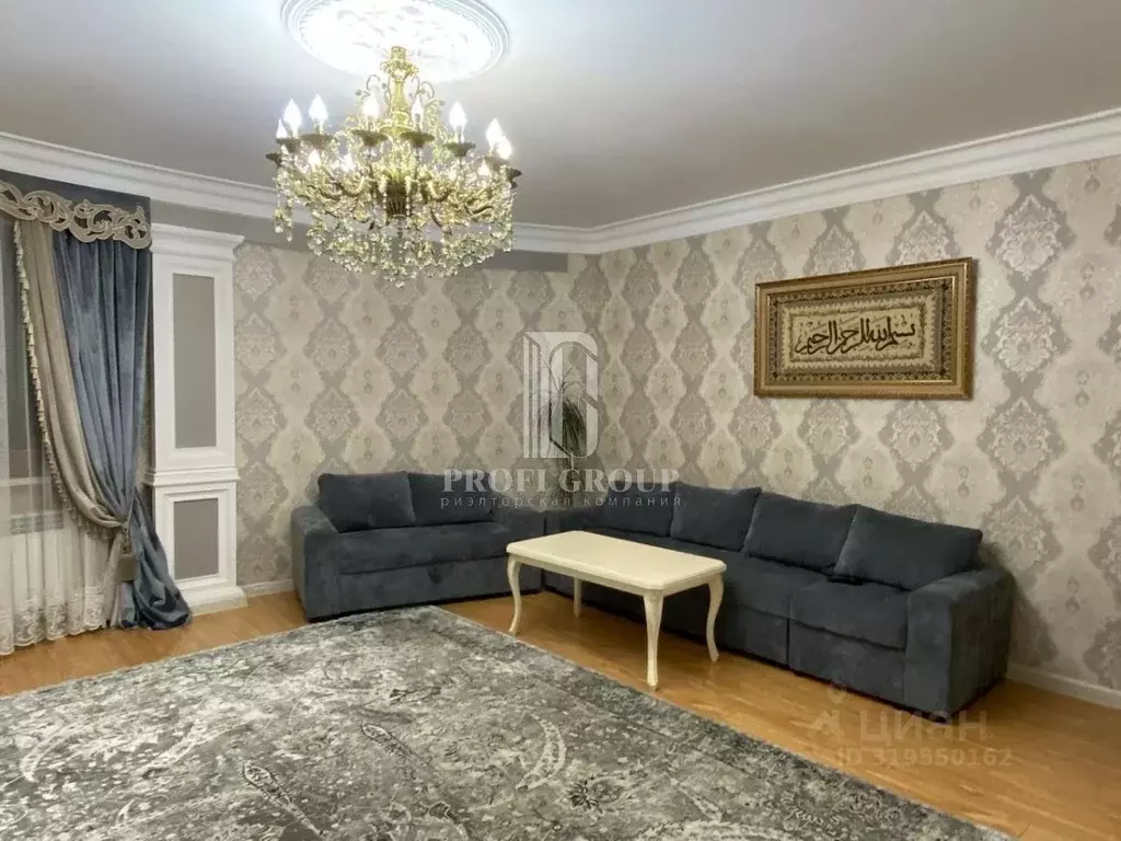 2-к кв. Дагестан, Махачкала ул. Зои Космодемьянской (75.0 м) - Фото 1