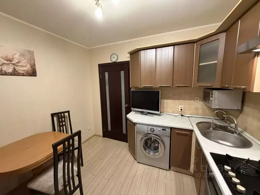 1-к кв. Владимирская область, Владимир ул. Василисина, 2а (50.0 м) - Фото 1