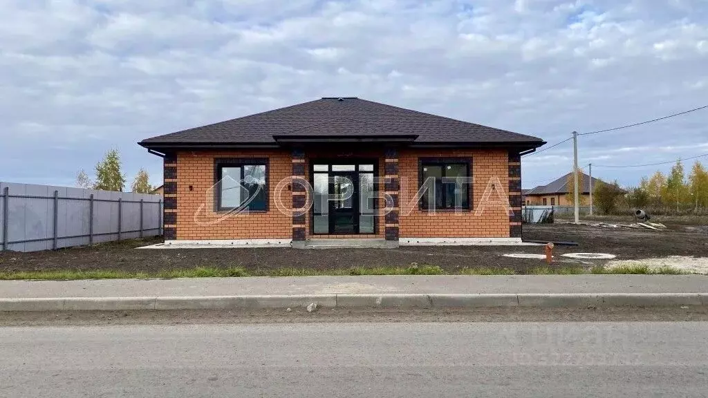 Дом в Тюменская область, Тюменский муниципальный округ, д. Ушакова ул. ... - Фото 2