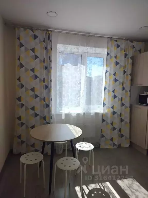 1-к кв. Татарстан, Казань ул. Рихарда Зорге, 90 (36.0 м) - Фото 1