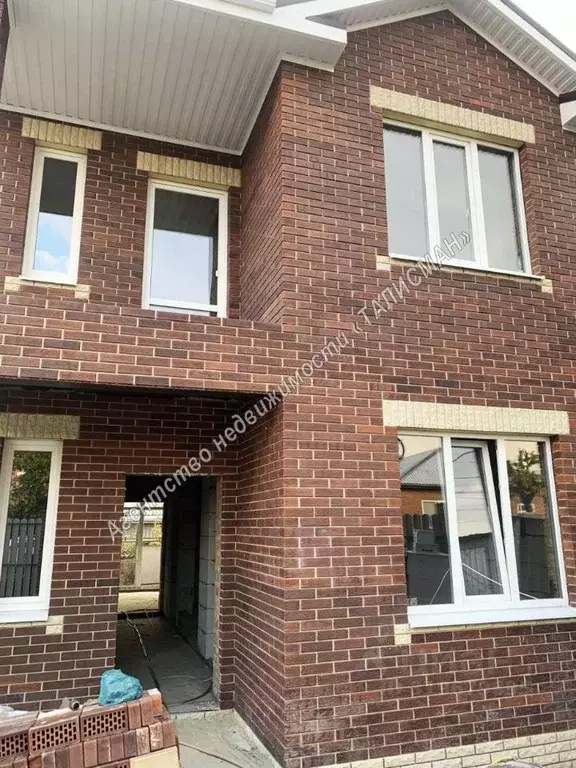 Дом в Ростовская область, Таганрог 19-й пер. (125 м) - Фото 1