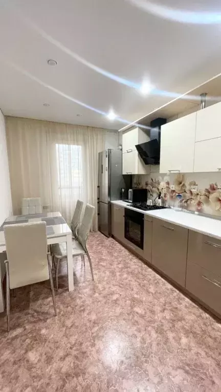 2-к кв. Татарстан, Нижнекамск ул. 30 лет Победы, 25 (54.0 м) - Фото 1