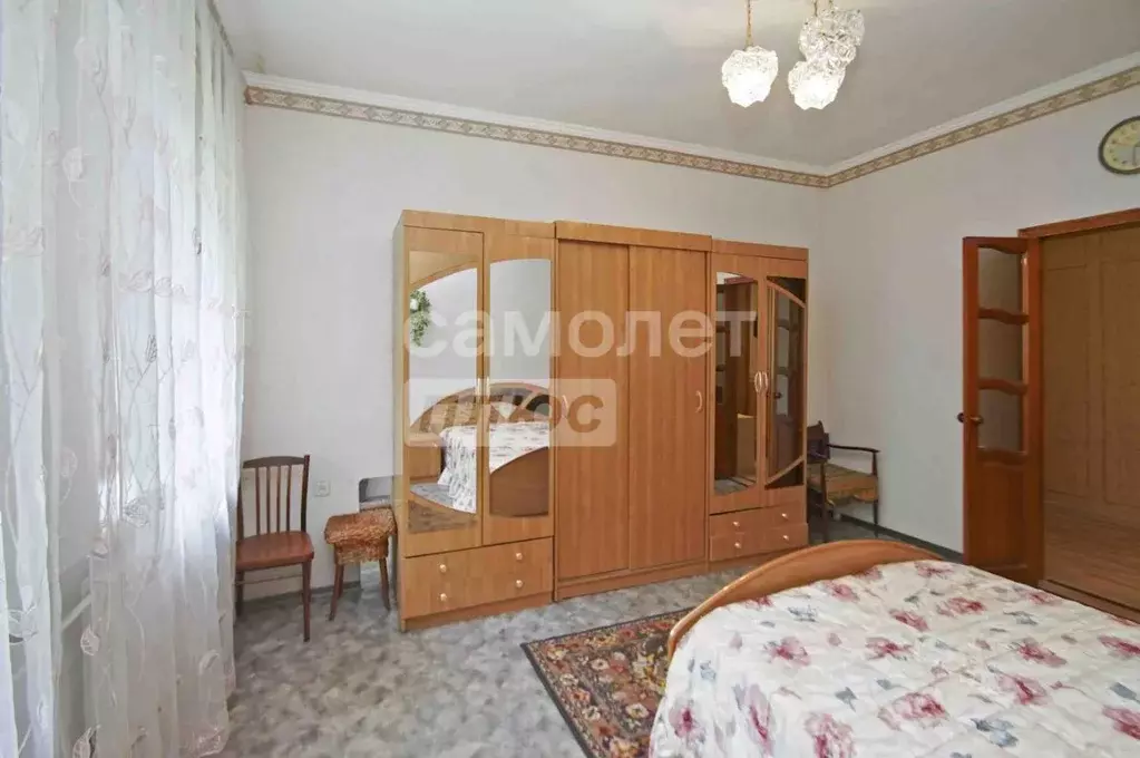 3-к кв. Омская область, Омск ул. Сибниисхоз, 1 (92.6 м) - Фото 0
