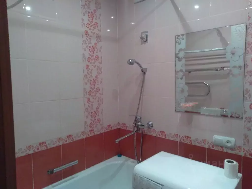 1-к кв. Волгоградская область, Волгоград ул. Хользунова, 40 (30.0 м) - Фото 2