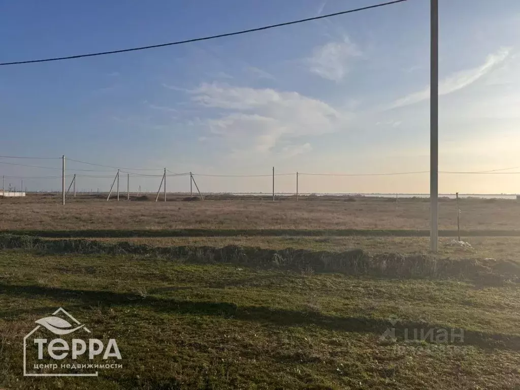 Участок в Крым, Сакский район, с. Молочное 2 (6.0 сот.) - Фото 2