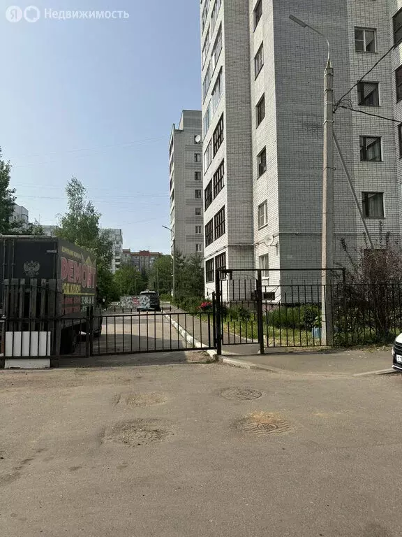 1-комнатная квартира: Ярославль, улица Строителей, 1к2 (37.4 м) - Фото 0
