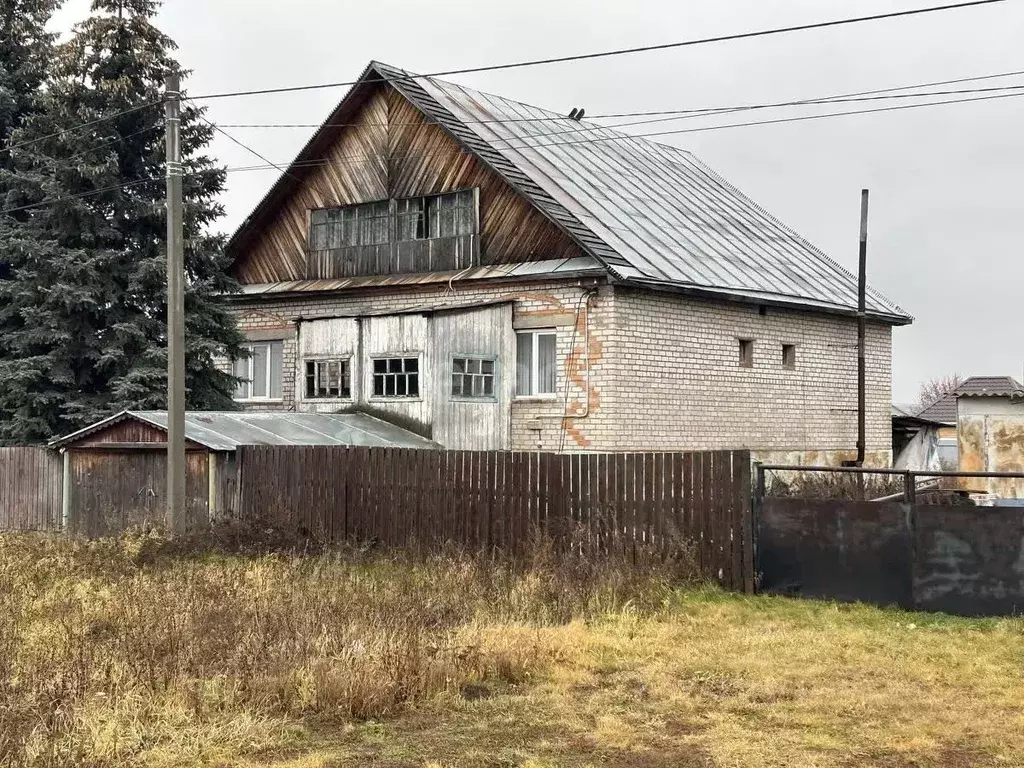 Дом в Башкортостан, Уфимский район, Красноярский сельсовет, с. Красный ... - Фото 1