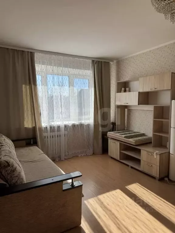 1-к кв. Оренбургская область, Оренбург Самолетная ул., 218 (30.1 м) - Фото 0