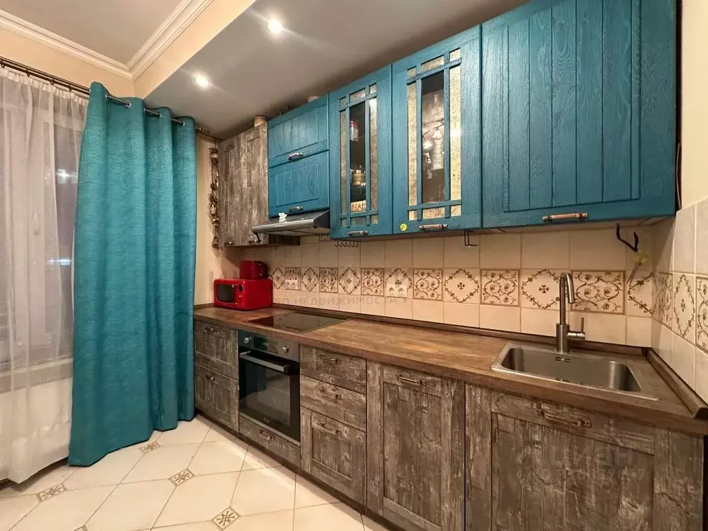 2-к кв. Московская область, Дзержинский Угрешская ул., 32 (73.1 м) - Фото 0