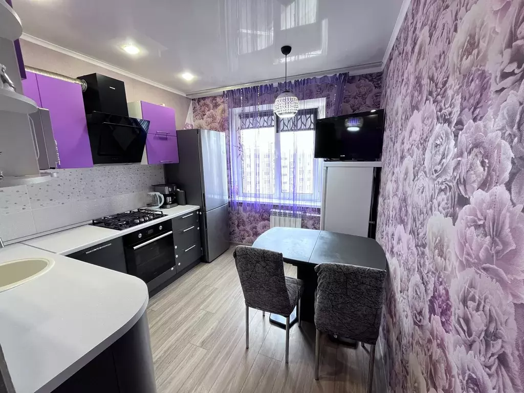 Продаётся 3-к квартира, 63.7 м - Фото 0