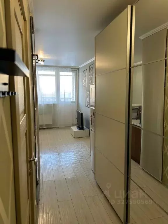 Студия Свердловская область, Екатеринбург ул. Рощинская, 27 (22.4 м) - Фото 1