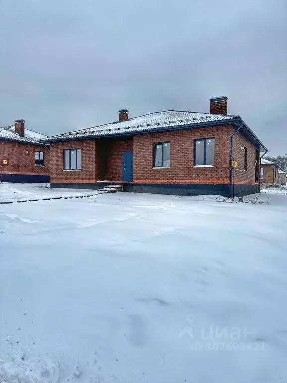 Коттедж в Татарстан, Высокогорский район, Семиозерское с/пос, Совушки ... - Фото 1