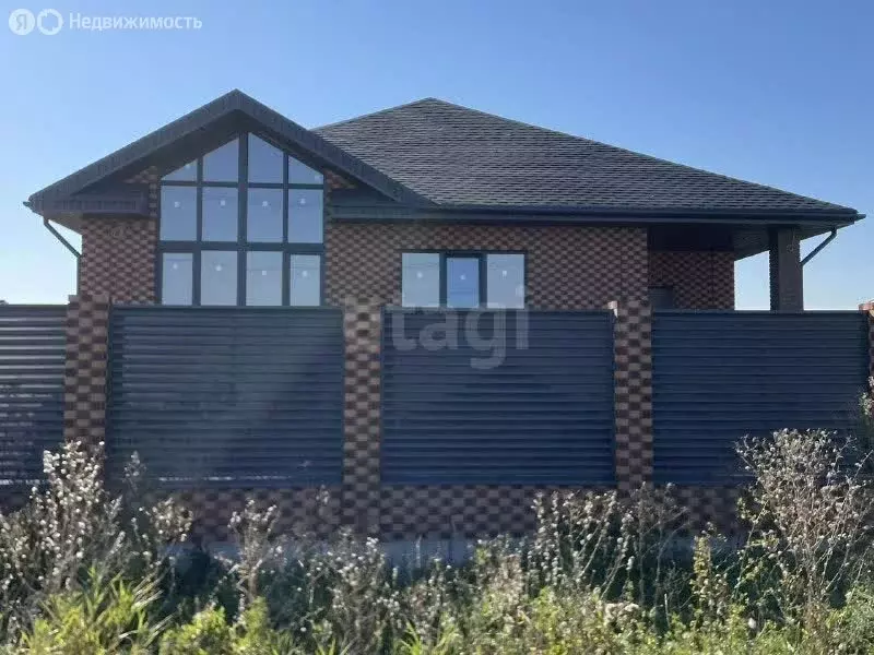 Дом в село Большая Шильна, улица Чулпан (150 м) - Фото 2