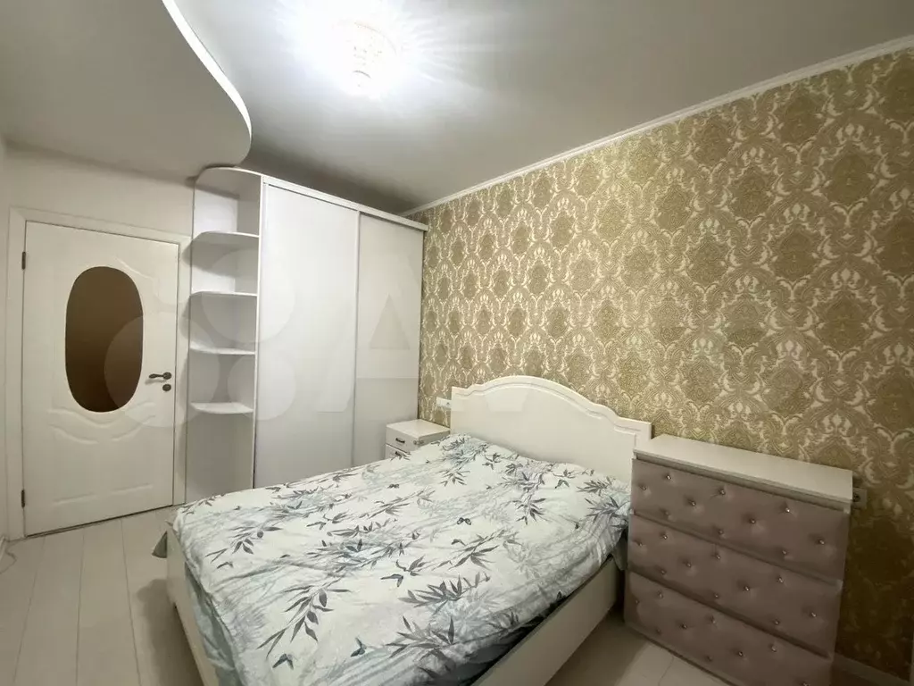 2-к. квартира, 61 м, 4/10 эт. - Фото 1