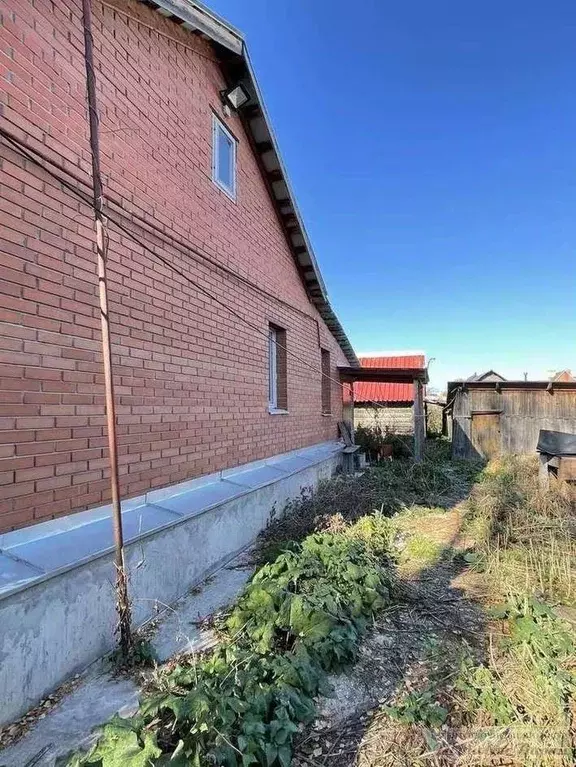 Дом в Самарская область, Красноярский район, Волжский рп ул. Советская ... - Фото 0