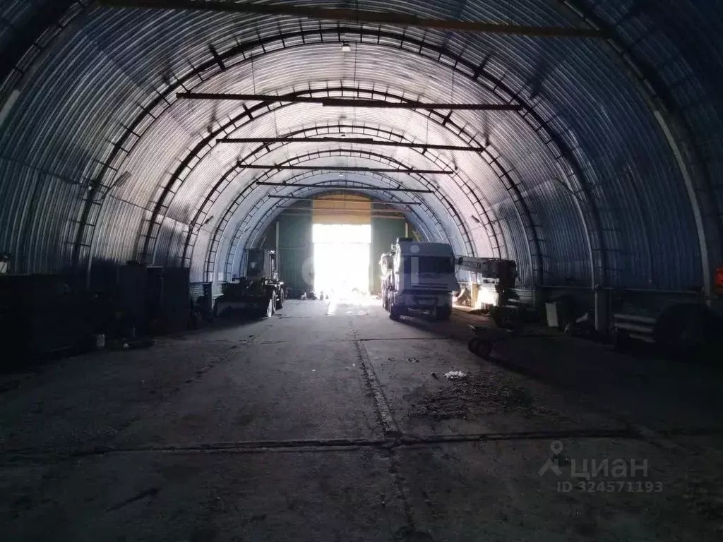 Склад в Ямало-Ненецкий АО, Новый Уренгой 2-й мкр, ул. ... - Фото 1