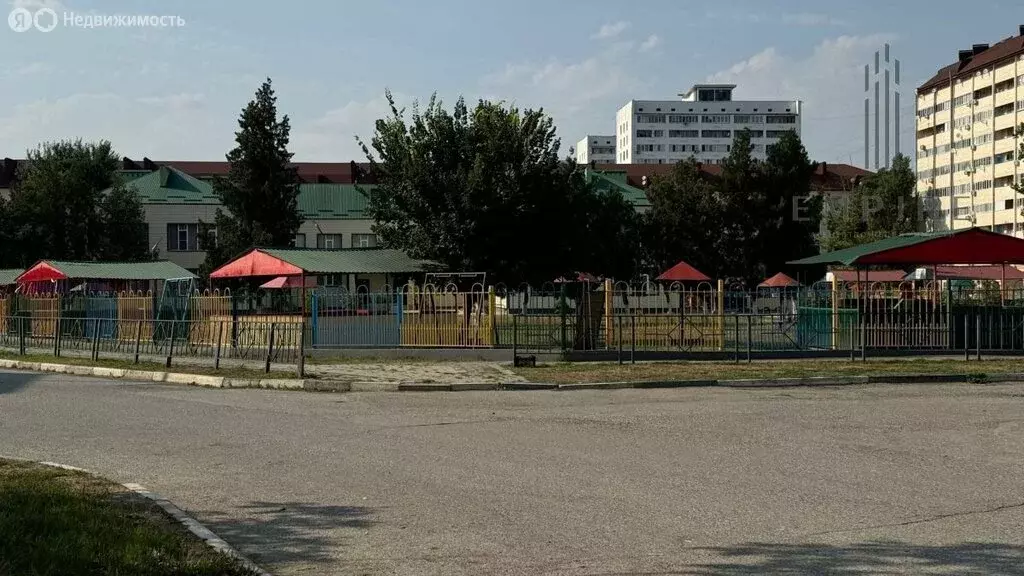 1-комнатная квартира: Грозный, улица М.Д. Миллионщикова, 67 (30 м) - Фото 2