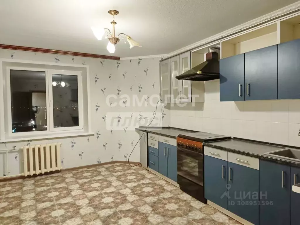 2-к кв. Калужская область, Калуга ул. Гурьянова, 18к2 (65.0 м) - Фото 1