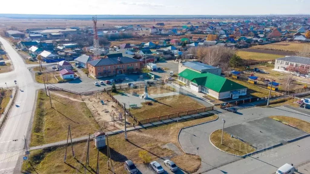 Участок в Тюменская область, Тюменский район, с. Чикча ул. Сибирская ... - Фото 0