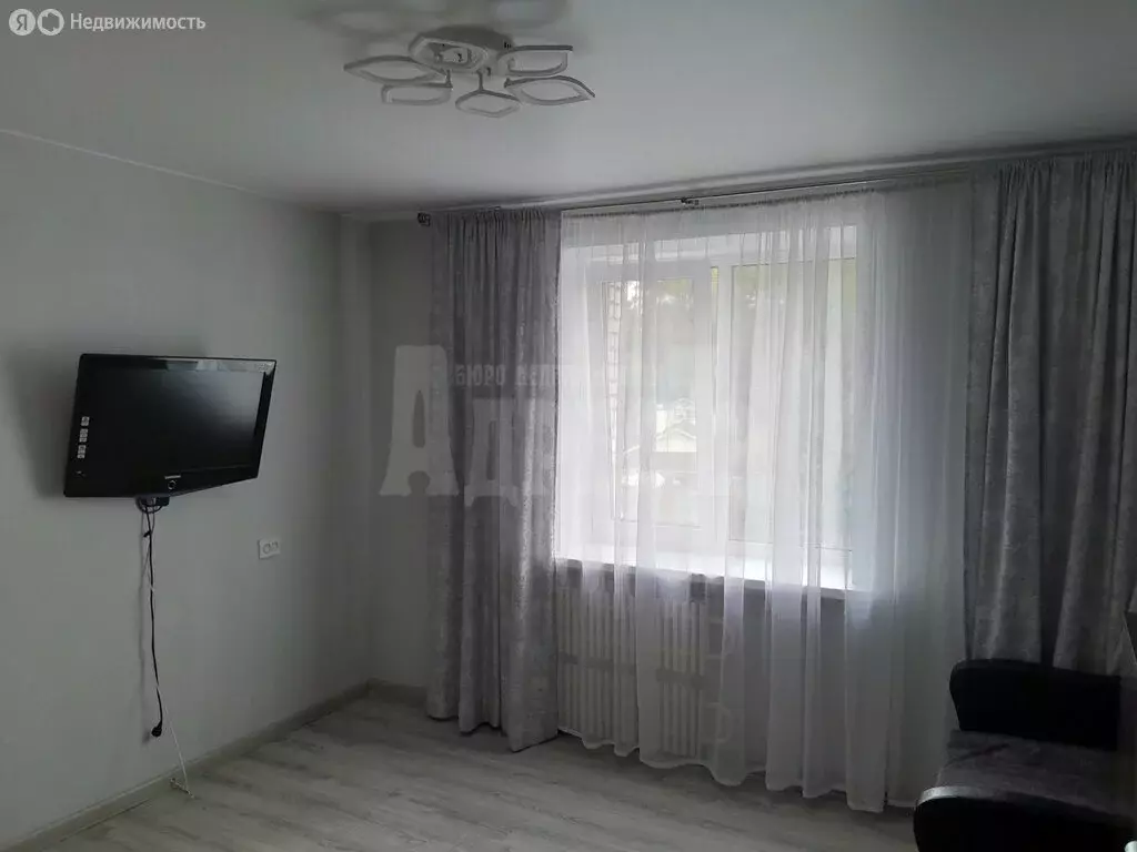 1к в 2-комнатной квартире (12.8 м) - Фото 0