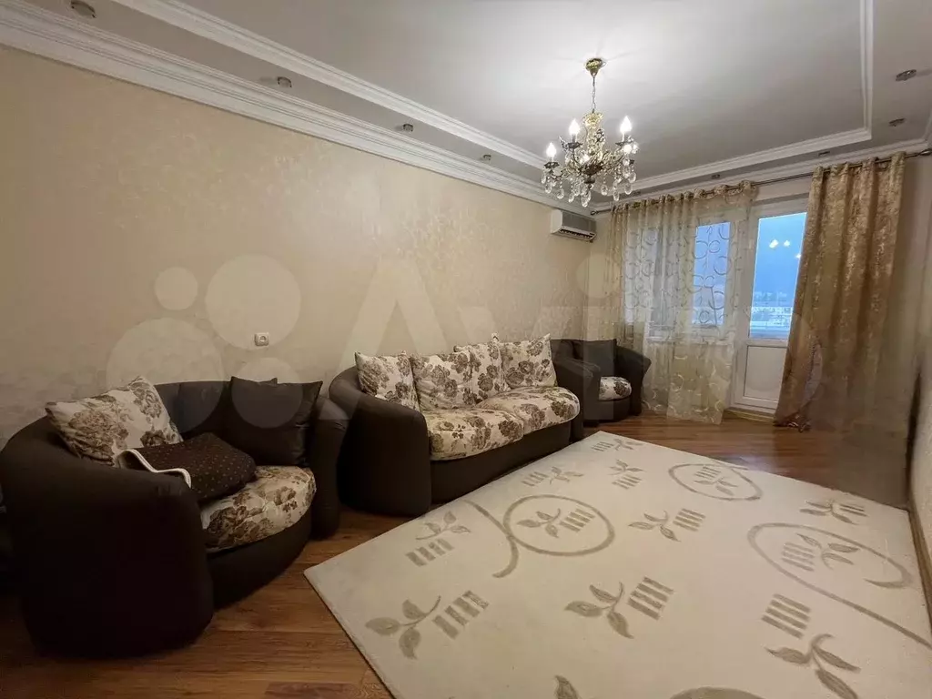 2-к. квартира, 55 м, 8/10 эт. - Фото 0