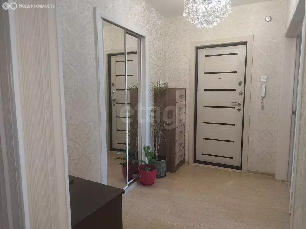 3-комнатная квартира: Иркутск, улица Трилиссера, 118 (66.5 м) - Фото 2