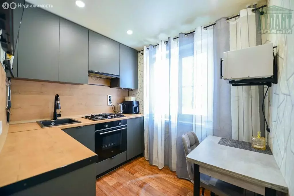 2-комнатная квартира: Хабаровск, Краснореченская улица, 40А (45.4 м) - Фото 1