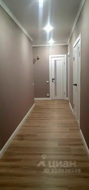 3-к кв. Саратовская область, Саратов ул. Усть-Курдюмская, 29 (98.7 м) - Фото 1