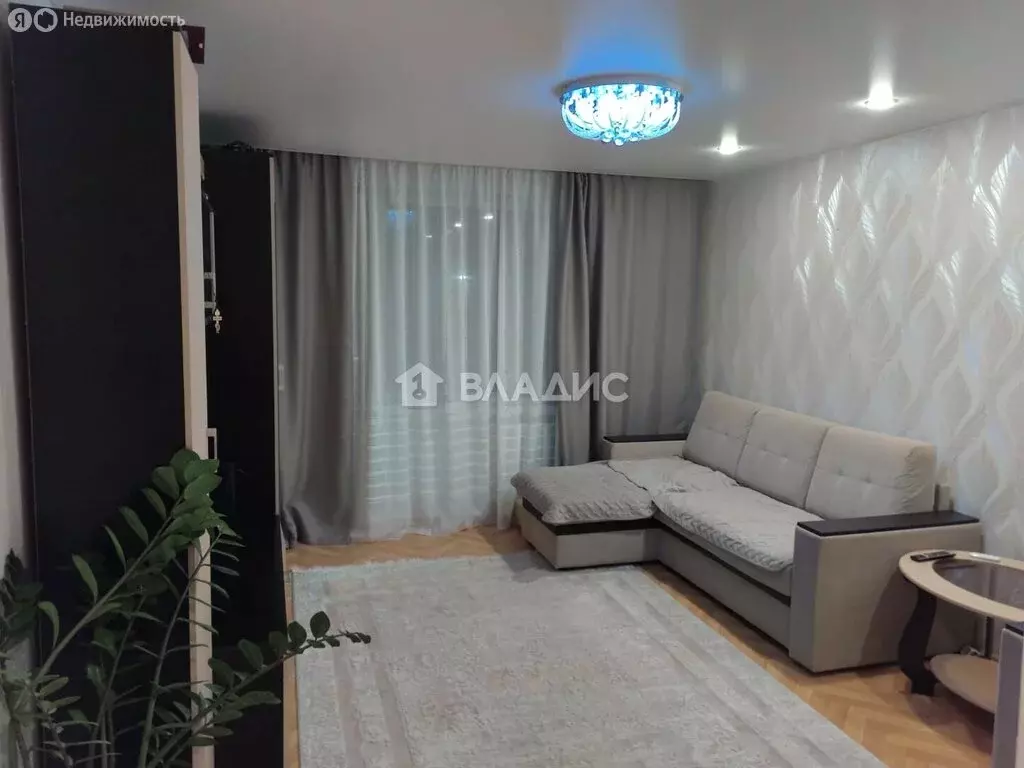 3-комнатная квартира: Кольчугино, улица Веденеева, 3 (65.4 м) - Фото 1