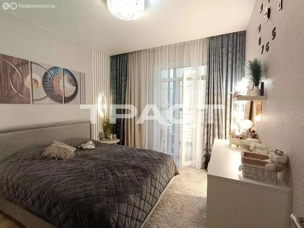 3-комнатная квартира: Воронеж, улица Загоровского, 13к3 (81 м) - Фото 1