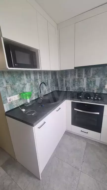2-к. квартира, 54 м, 8/12 эт. - Фото 0