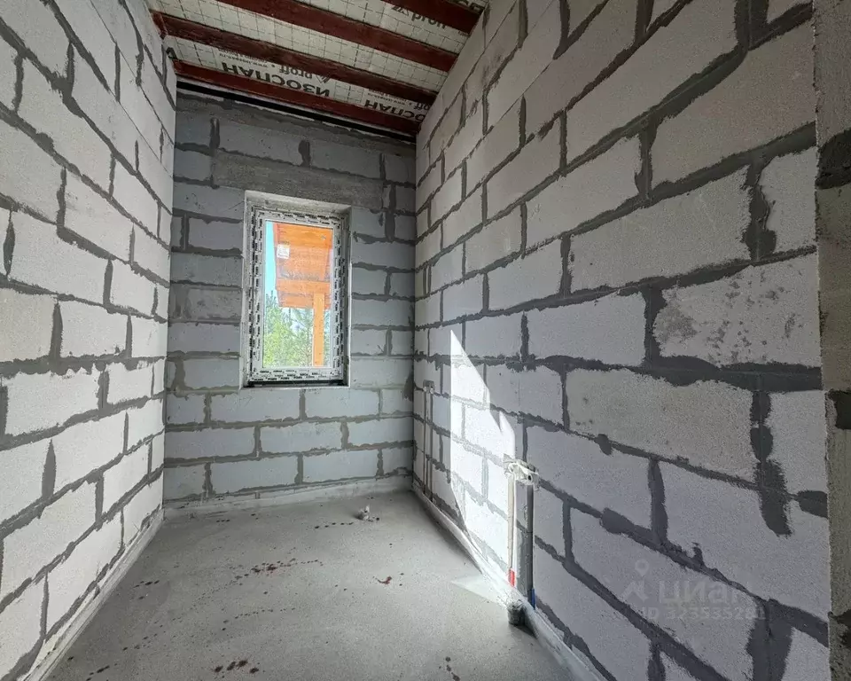 Дом в Свердловская область, Полевской муниципальный округ, с. ... - Фото 1