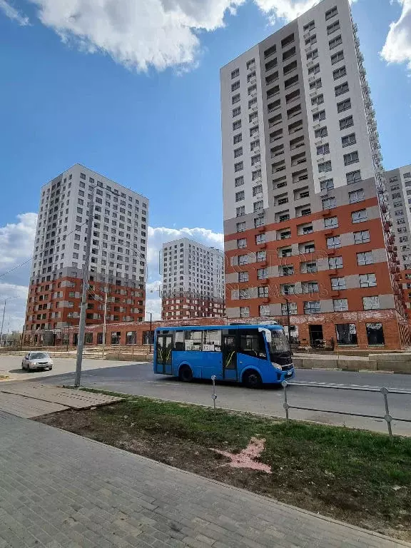 Продается 2-комнатная квартира - Фото 2