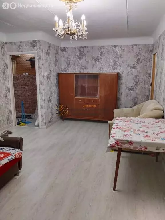 2-комнатная квартира: Уфа, проспект Октября, 37 (45 м) - Фото 1