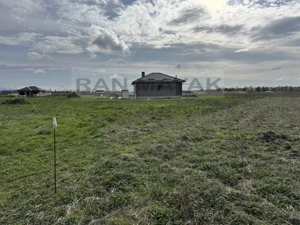 Участок в Адыгея, Майкоп ул. Маршала Василевского, 66 (6.02 сот.) - Фото 1