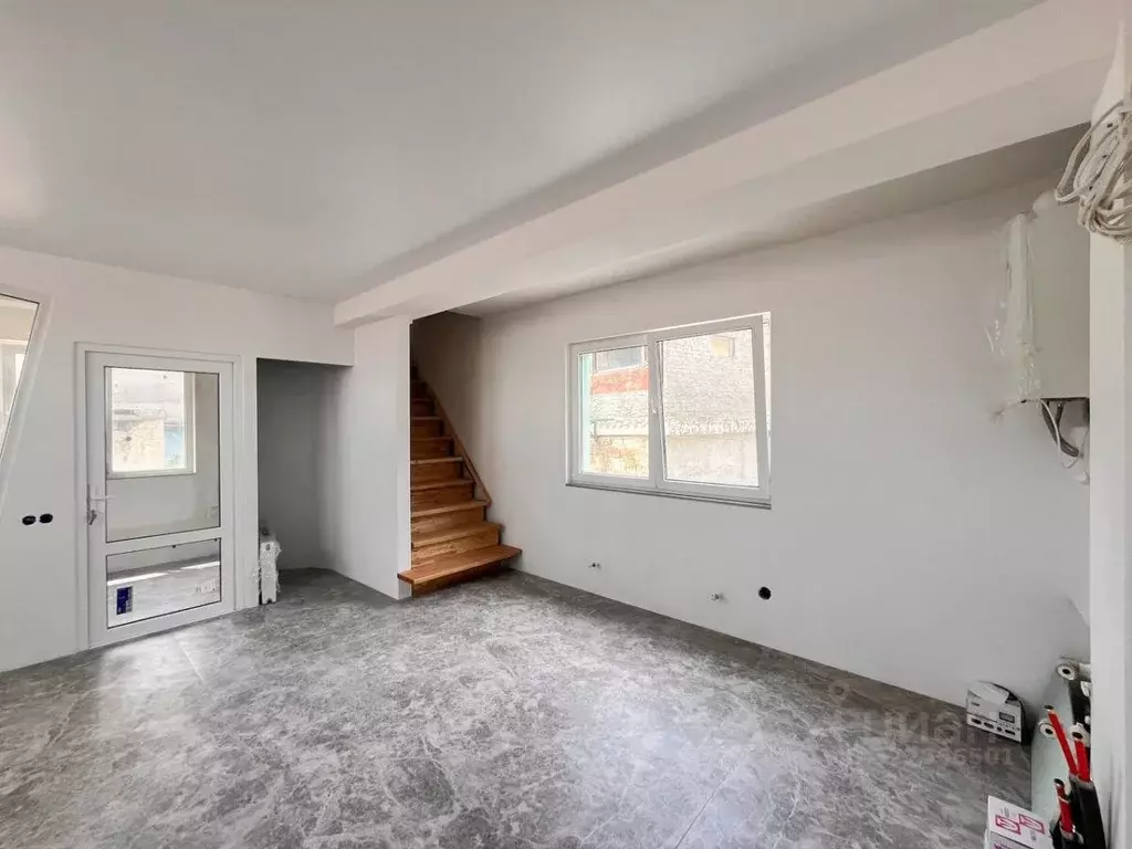 Гараж в Крым, Алушта муниципальный округ, Партенит пгт  (91 м) - Фото 2