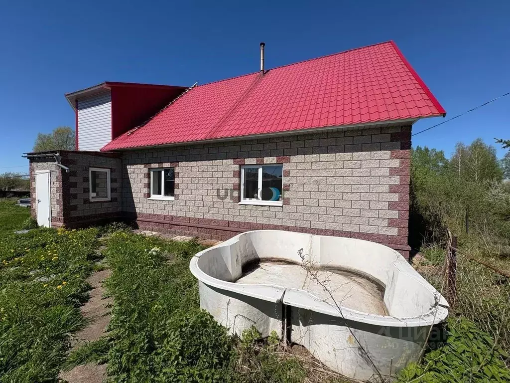 Дом в Башкортостан, Иглинский район, Балтийский сельсовет, д. ... - Фото 1