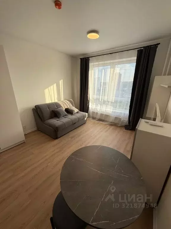 Студия Свердловская область, Екатеринбург ул. Гаршина, 3 (19.4 м) - Фото 0