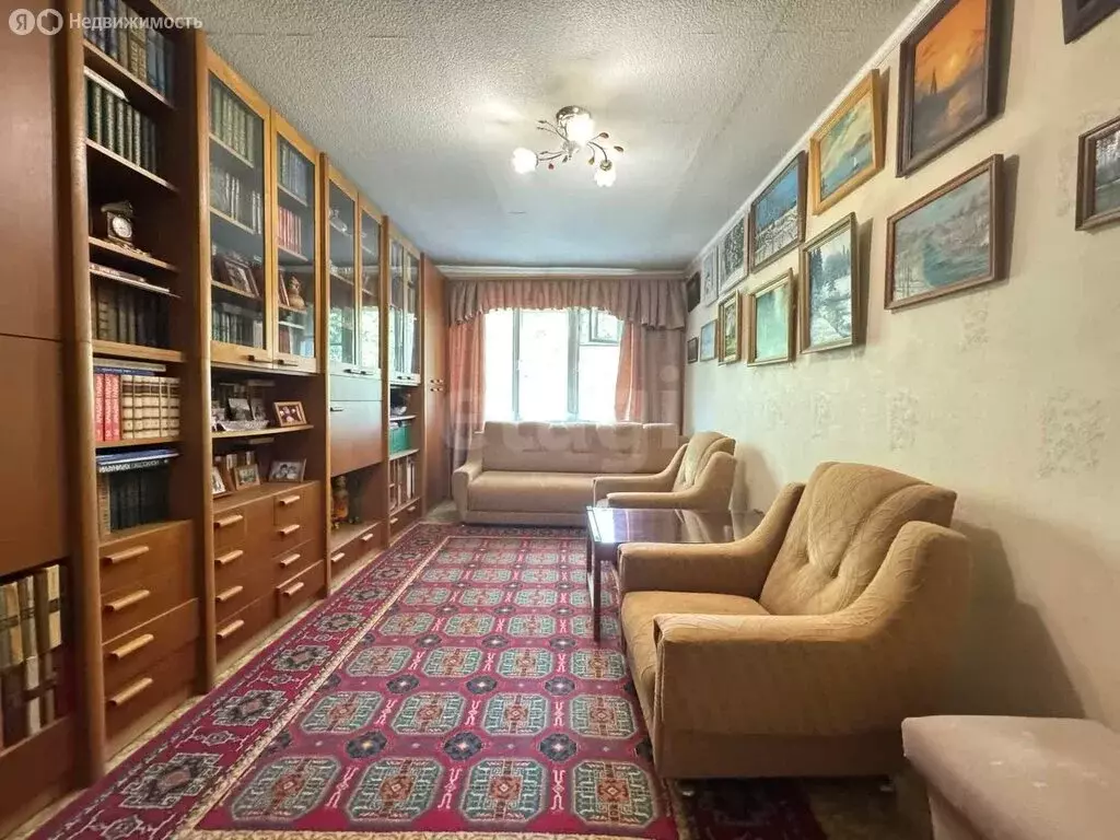3-комнатная квартира: Йошкар-Ола, улица Пархоменко, 6 (59.2 м) - Фото 0