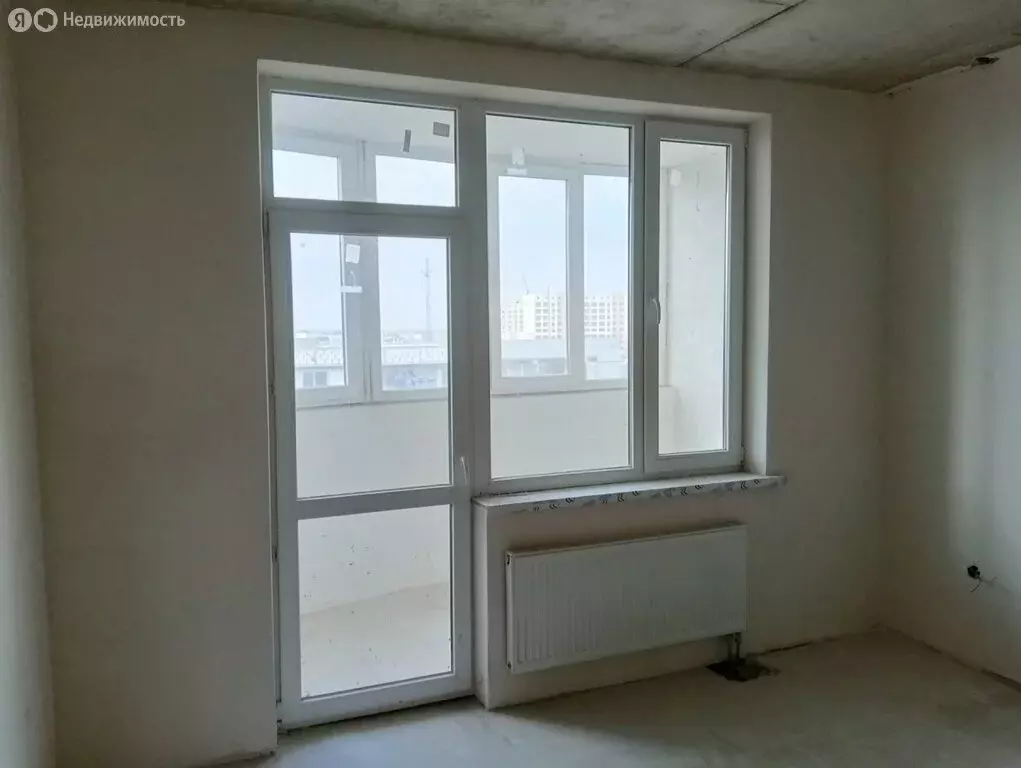 Квартира-студия: Евпатория, проспект Победы, 91 (85 м) - Фото 0
