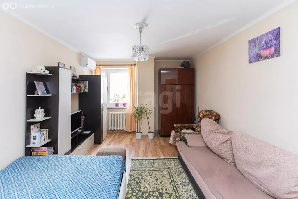 1-комнатная квартира: Тюмень, улица Прокопия Артамонова, 6к1 (45.6 м) - Фото 2