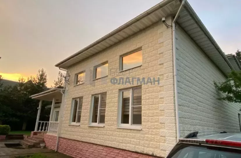 Дом в Москва пос. Внуково, ул. Кольцевая, 1 (292 м) - Фото 1