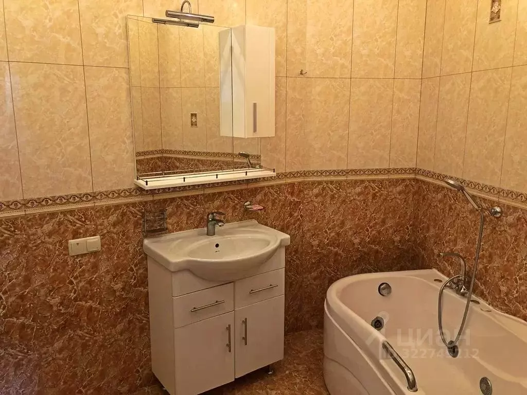 Комната Крым, Ялта ул. К. Маркса, 11к1 - Фото 1