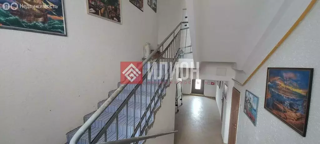 3-комнатная квартира: Севастополь, улица Щорса, 4 (168.9 м) - Фото 1