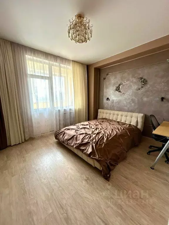 2-к кв. Свердловская область, Екатеринбург ул. Машинная, 3А (70.4 м) - Фото 1