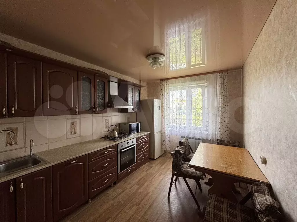 3-к. квартира, 90 м, 1/9 эт. - Фото 1