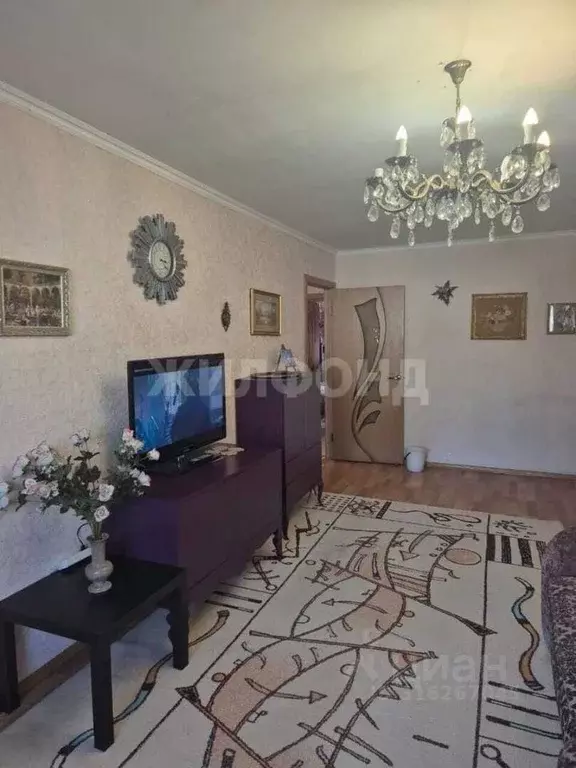 3-к кв. Новосибирская область, Новосибирск ул. Ватутина, 4/1 (60.0 м) - Фото 0