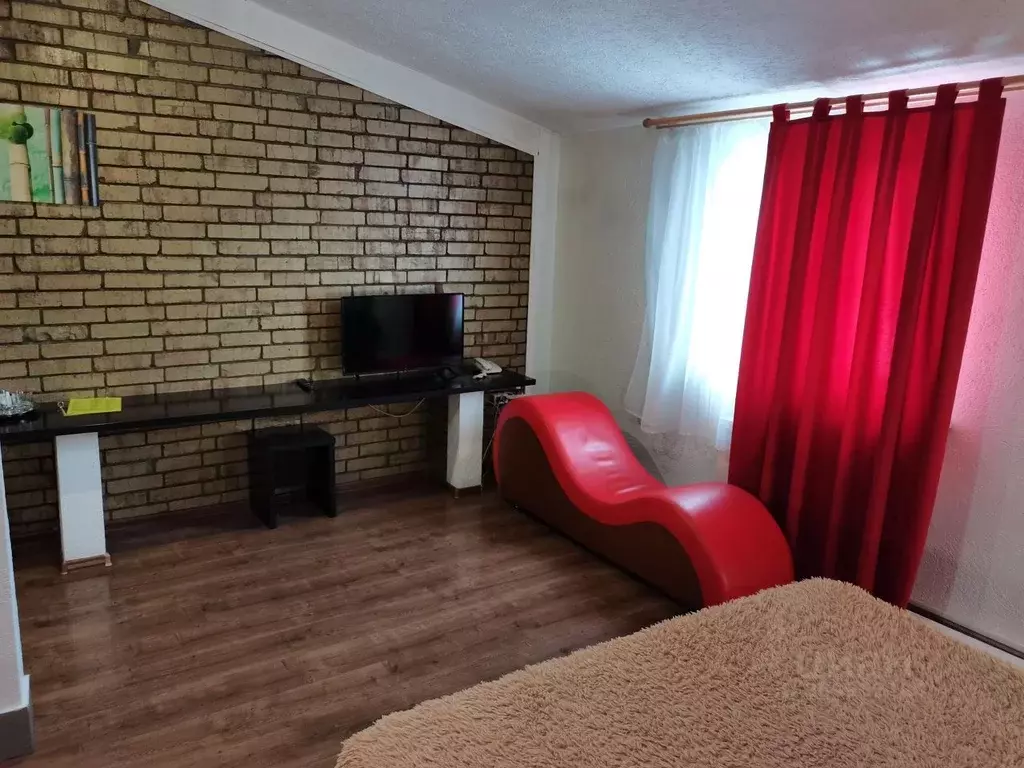 Комната Кемеровская область, Новокузнецк ул. Бугарева, 38 (18.0 м) - Фото 1