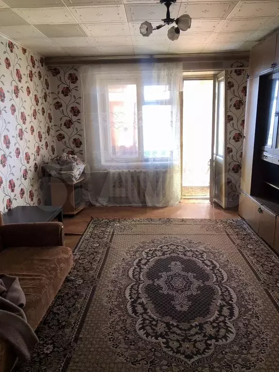 5-к. квартира, 60 м, 5/5 эт. - Фото 0